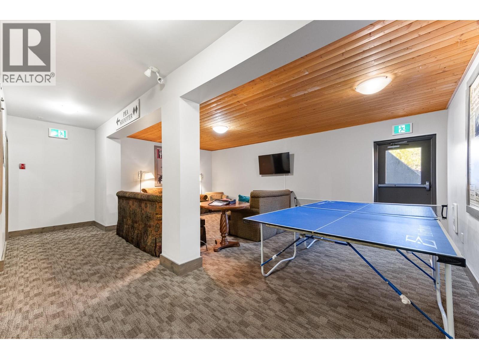 360 Strayhorse Road Unit# L-13, Apex Mountain, BC