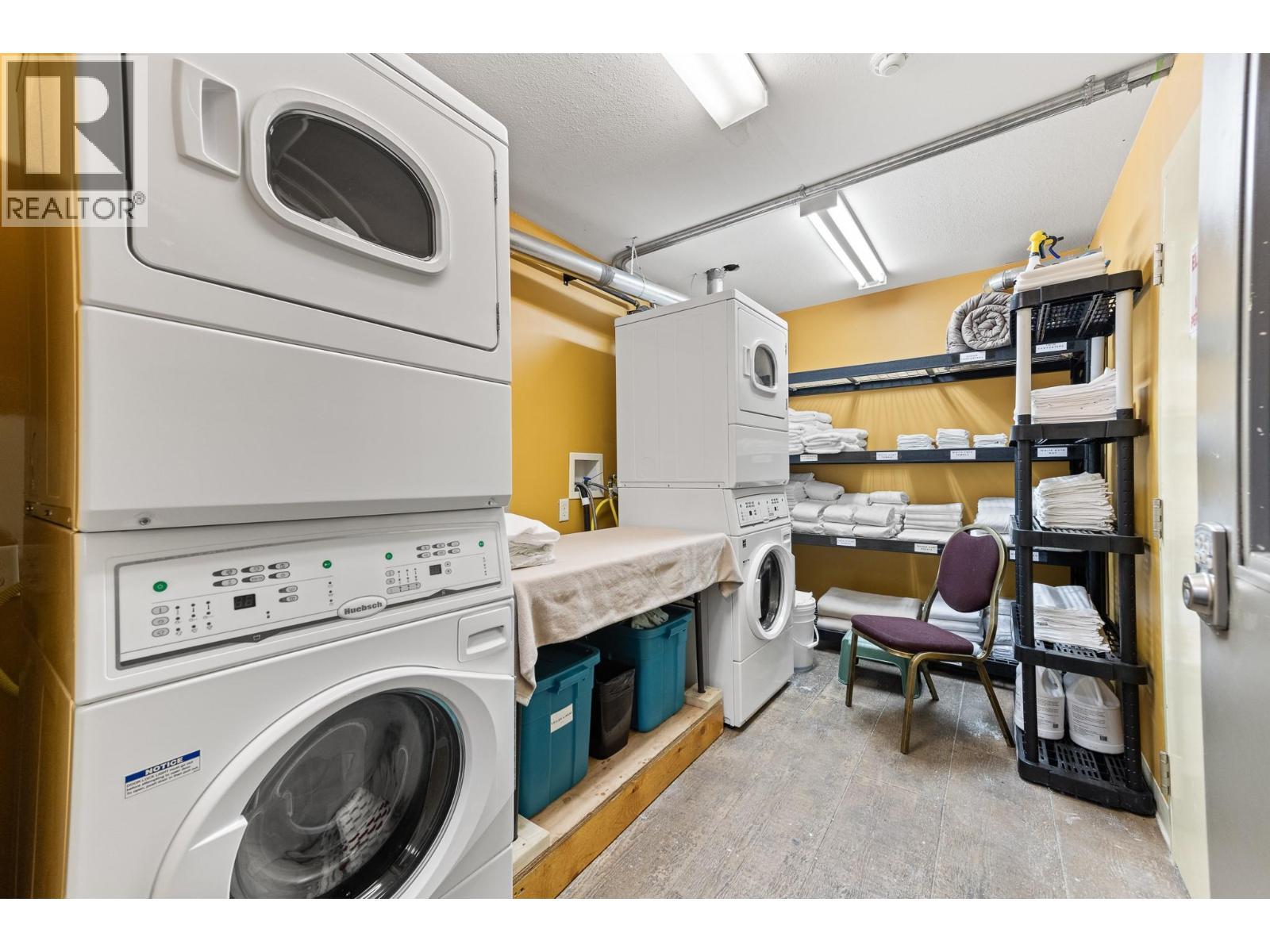 360 Strayhorse Road Unit# L-13, Apex Mountain, BC