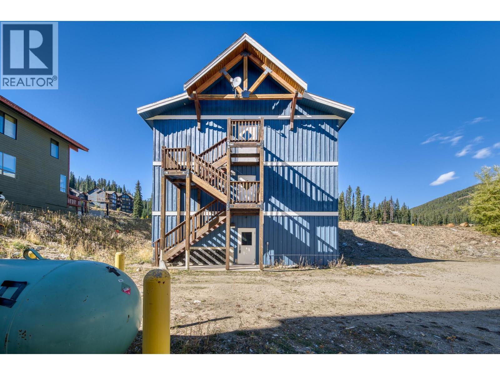 360 Strayhorse Road Unit# L-13, Apex Mountain, BC