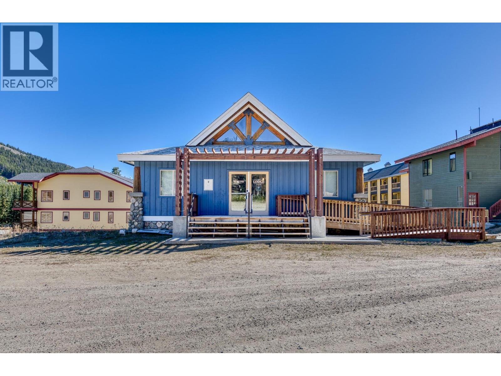 360 Strayhorse Road Unit# L-13, Apex Mountain, BC