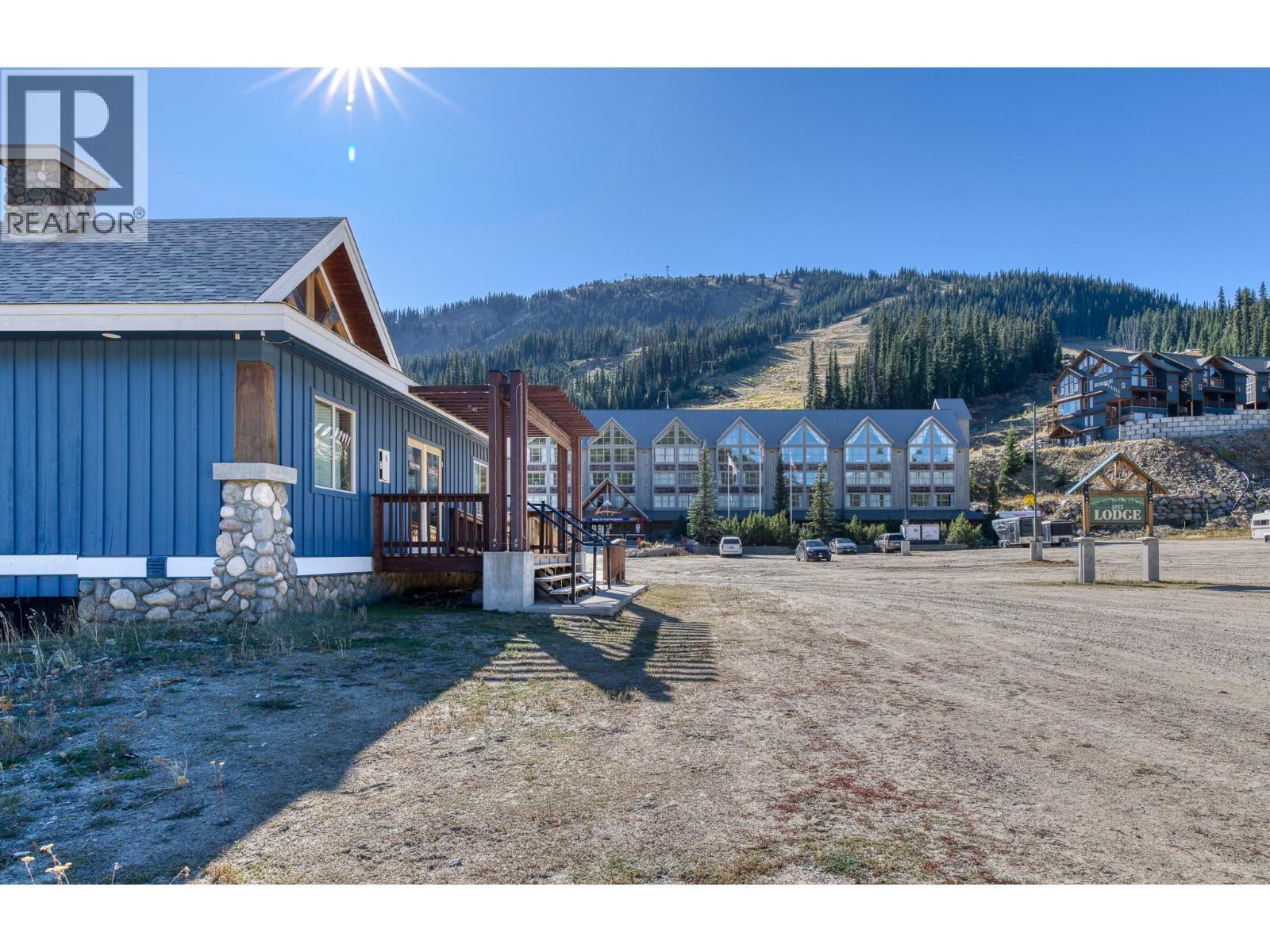 360 Strayhorse Road Unit# L-13, Apex Mountain, BC