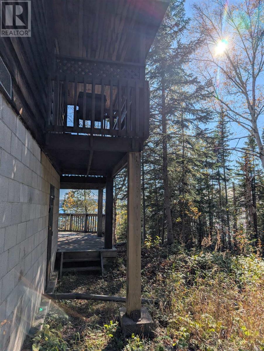 27B Long Beach Rd, Wawa, ON - Outdoor