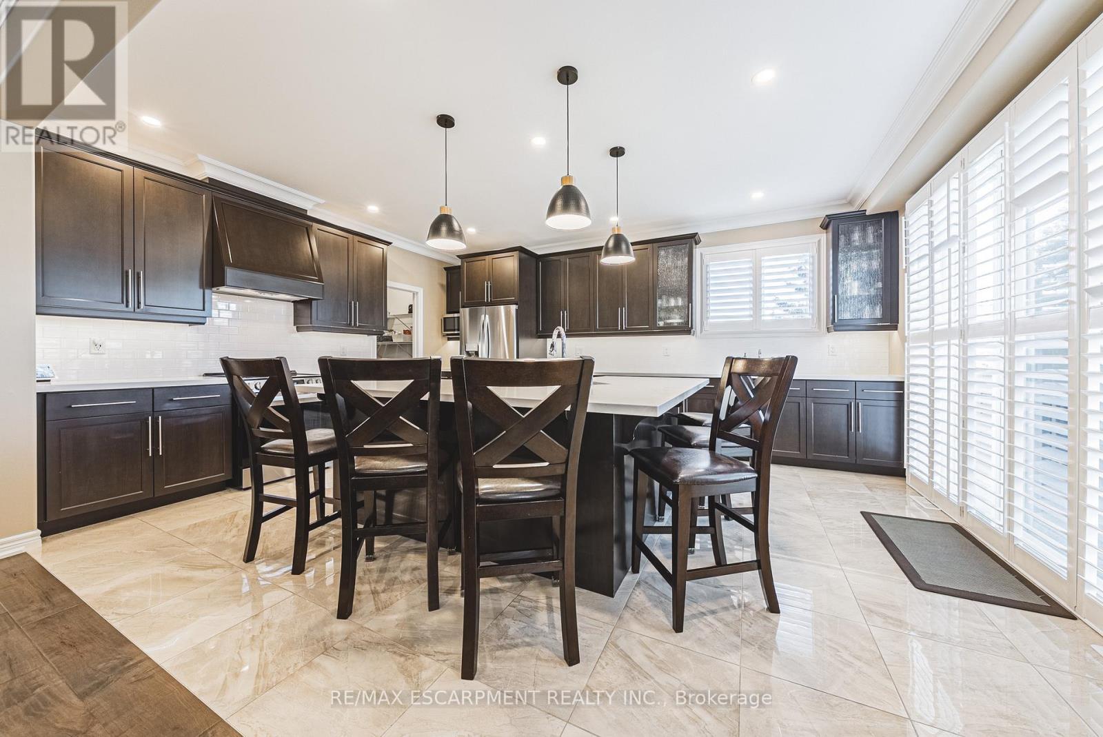 68 Kinsman Drive, Hamilton, ON - Indoor