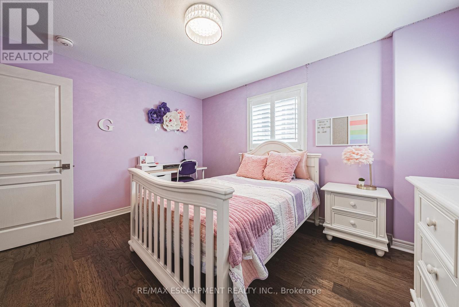 68 Kinsman Drive, Hamilton, ON - Indoor Photo Showing Bedroom