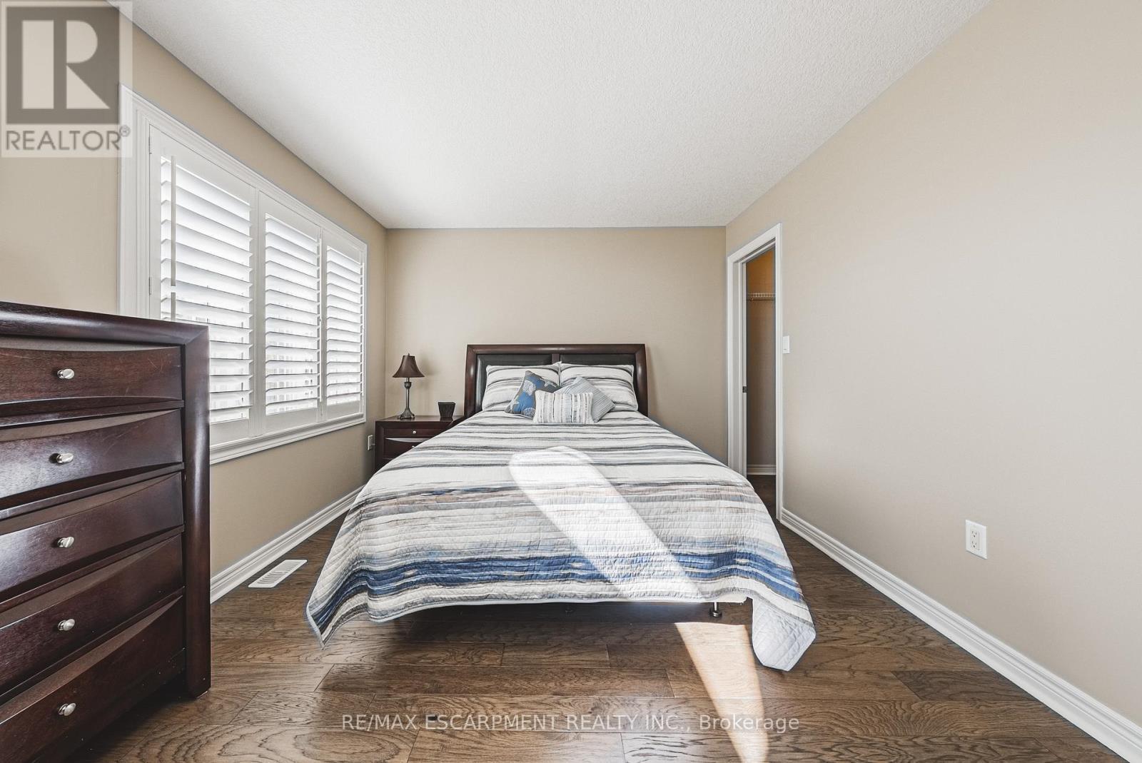 68 Kinsman Drive, Hamilton, ON - Indoor Photo Showing Bedroom