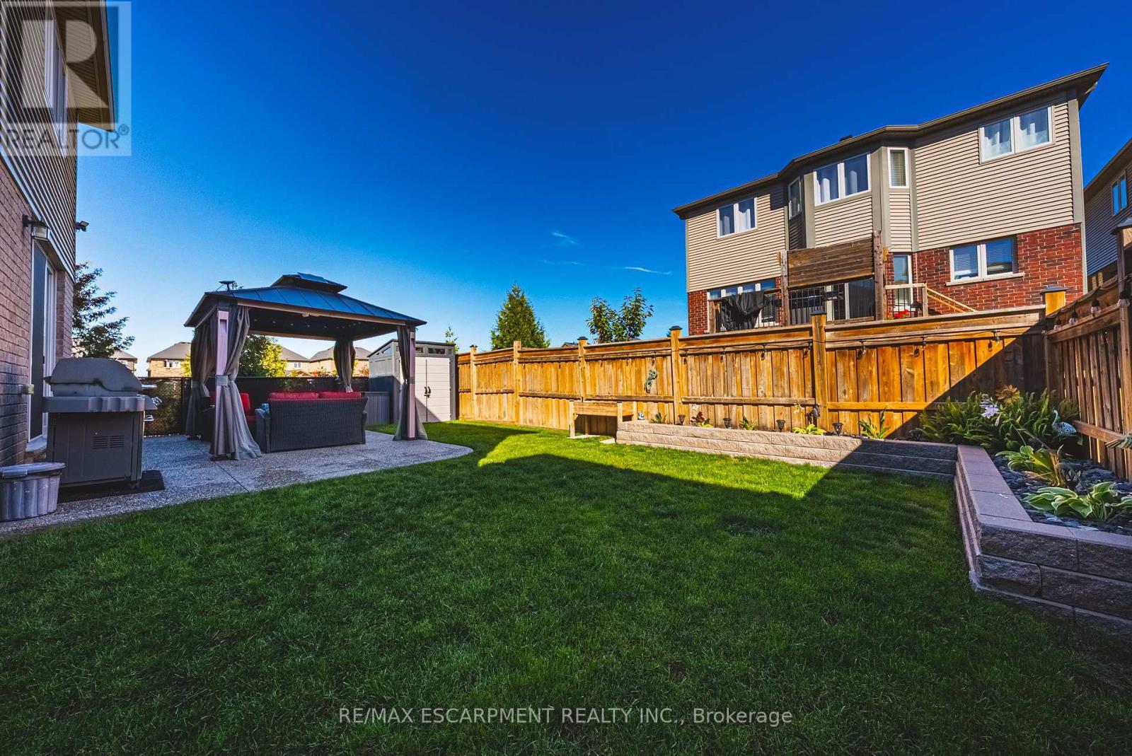 68 Kinsman Drive, Hamilton, ON - Outdoor With Deck Patio Veranda