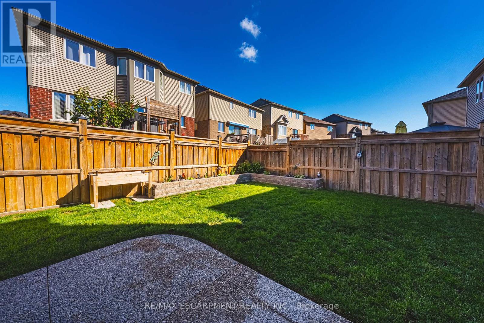 68 Kinsman Drive, Hamilton, ON - Outdoor With Backyard
