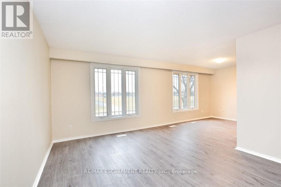 1 - 45 Edwina Place, Hamilton, ON - Indoor Photo Showing Other Room