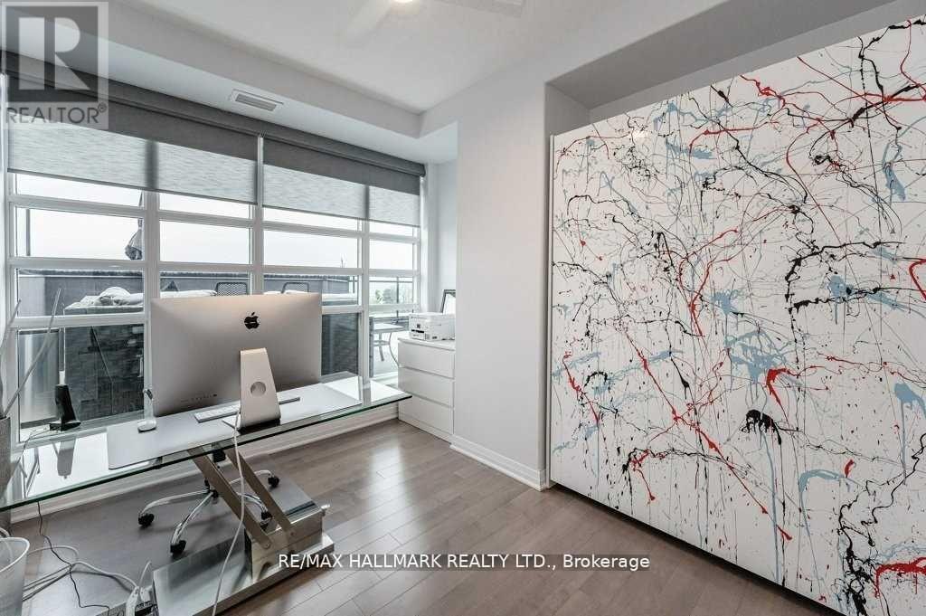 409 - 10 Concord Place, Grimsby, ON - Indoor