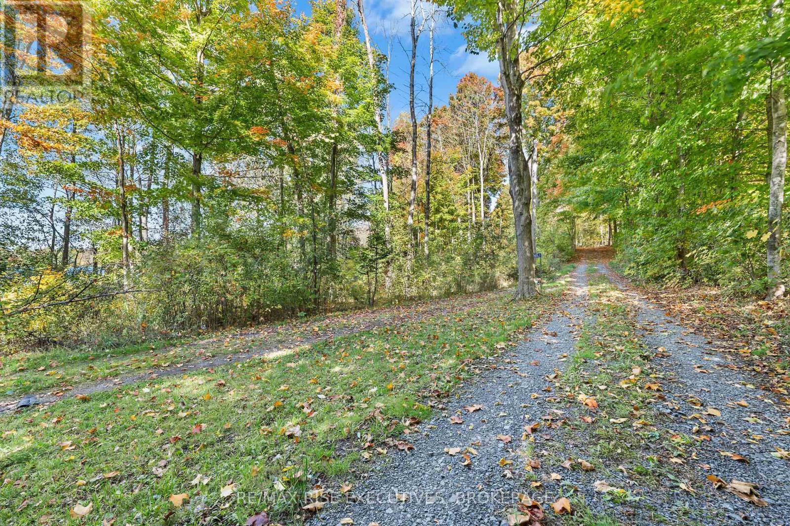 465K Lyndhurst Road, Leeds And The Thousand Islands, ON - Outdoor