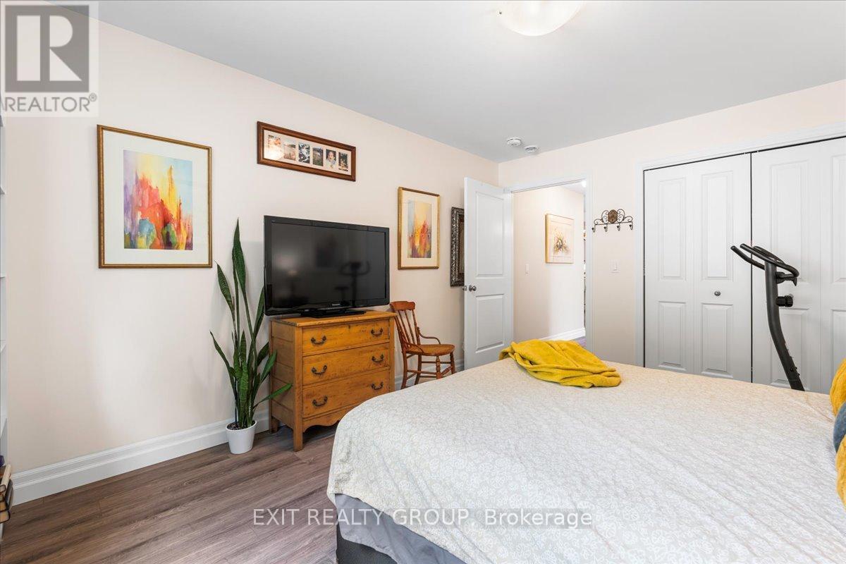 20 Gladstone Street, Madoc, ON - Indoor Photo Showing Bedroom