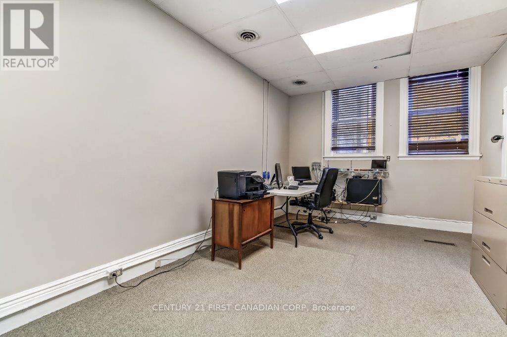 429 Talbot Street, St. Thomas, ON