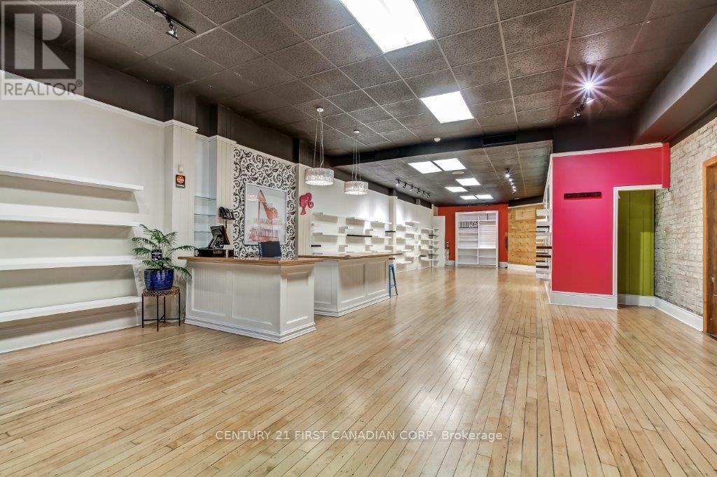 429 Talbot Street, St. Thomas, ON