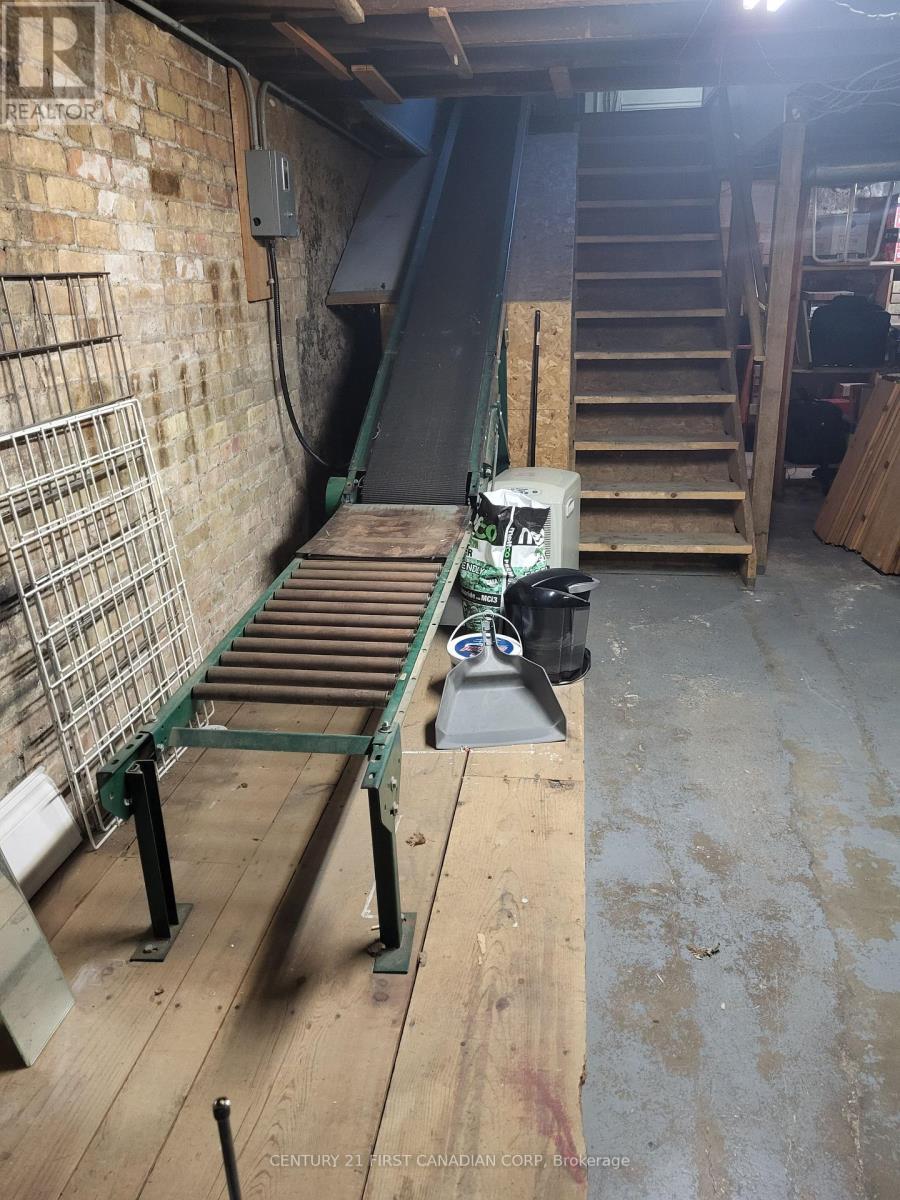 429 Talbot Street, St. Thomas, ON