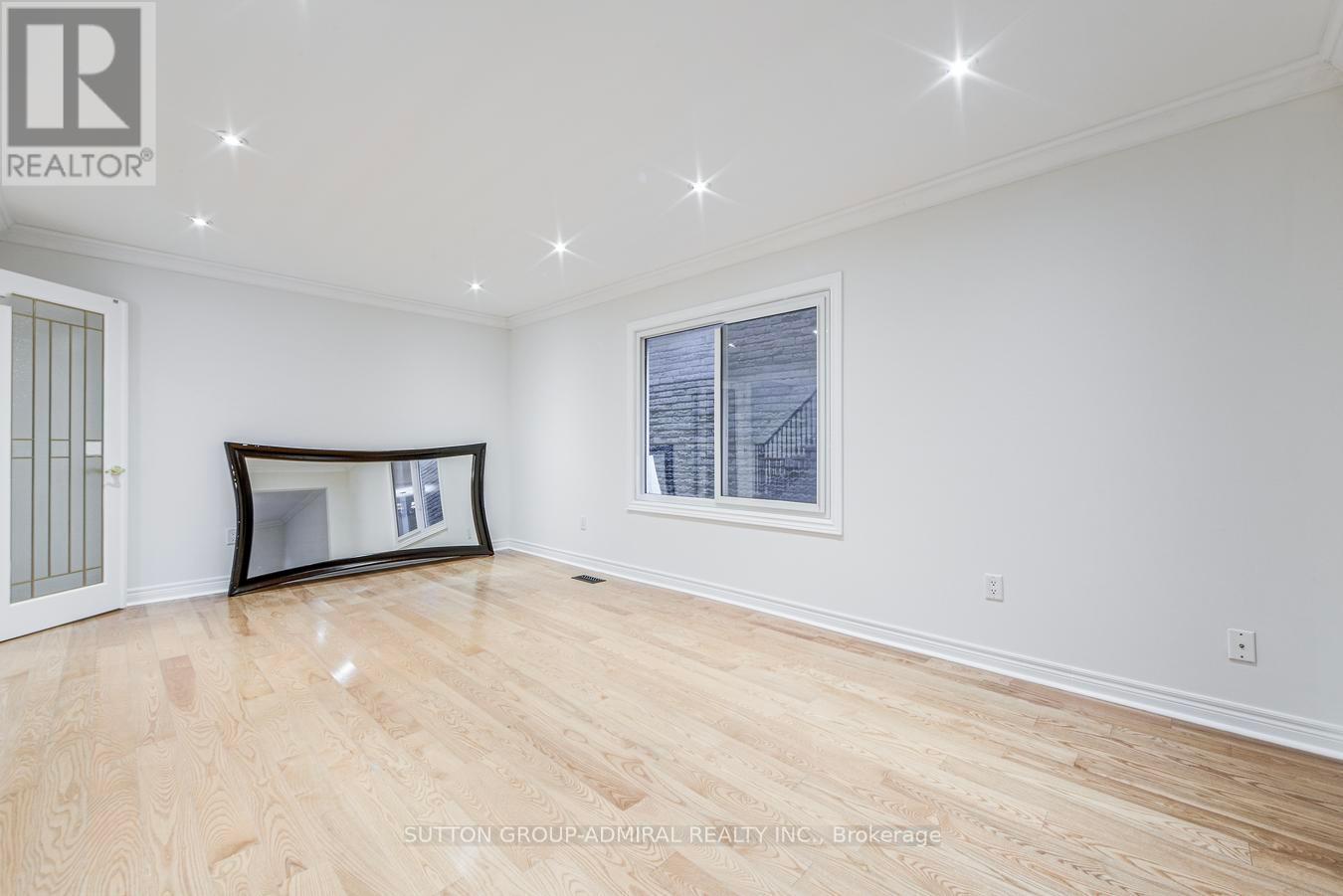 63 Croteau Crescent, Vaughan, ON - Indoor Photo Showing Other Room