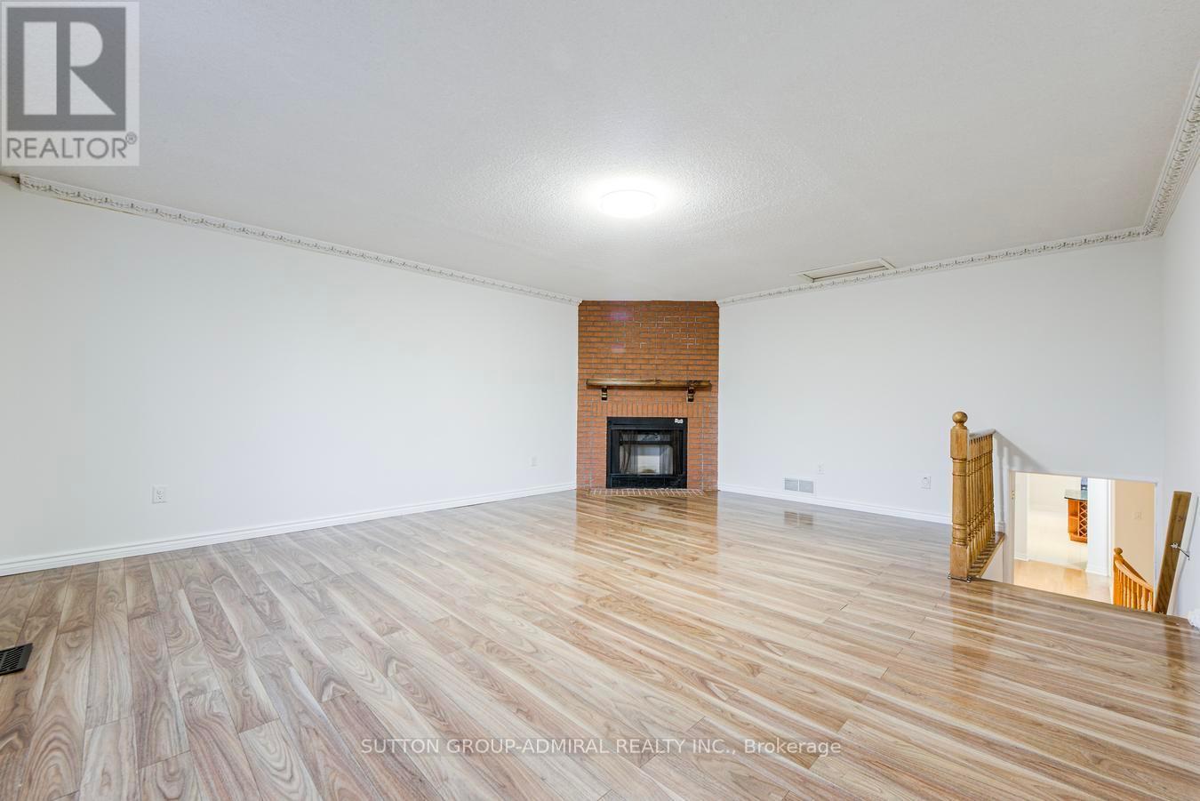 63 Croteau Crescent, Vaughan, ON - Indoor With Fireplace