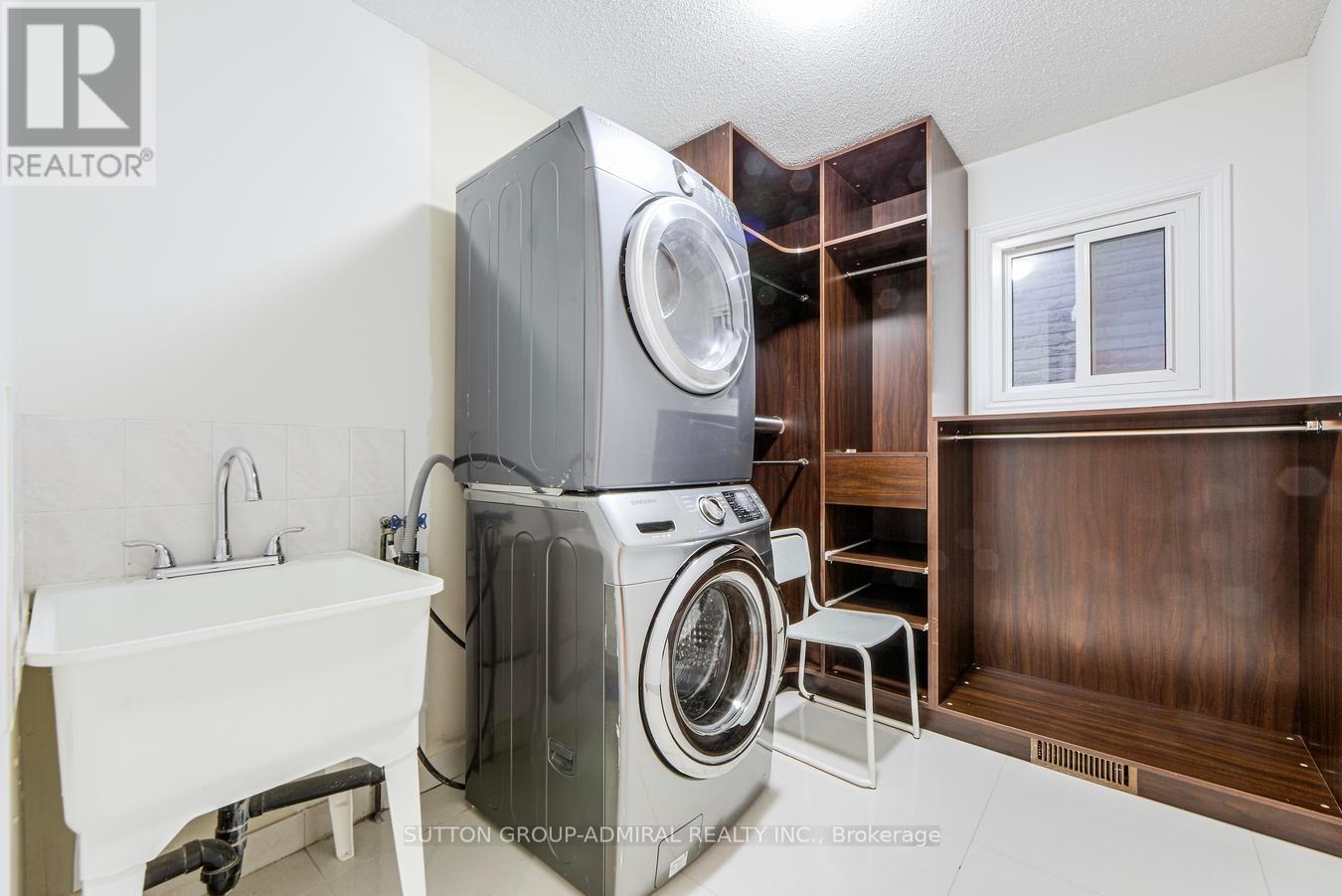 63 Croteau Crescent, Vaughan, ON - Indoor Photo Showing Laundry Room