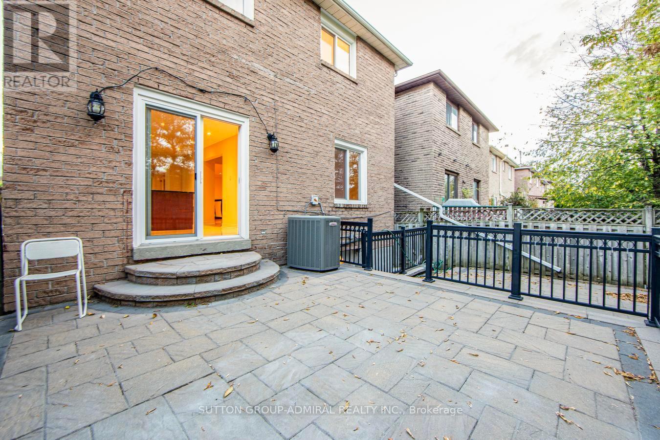 63 Croteau Crescent, Vaughan, ON - Outdoor With Exterior