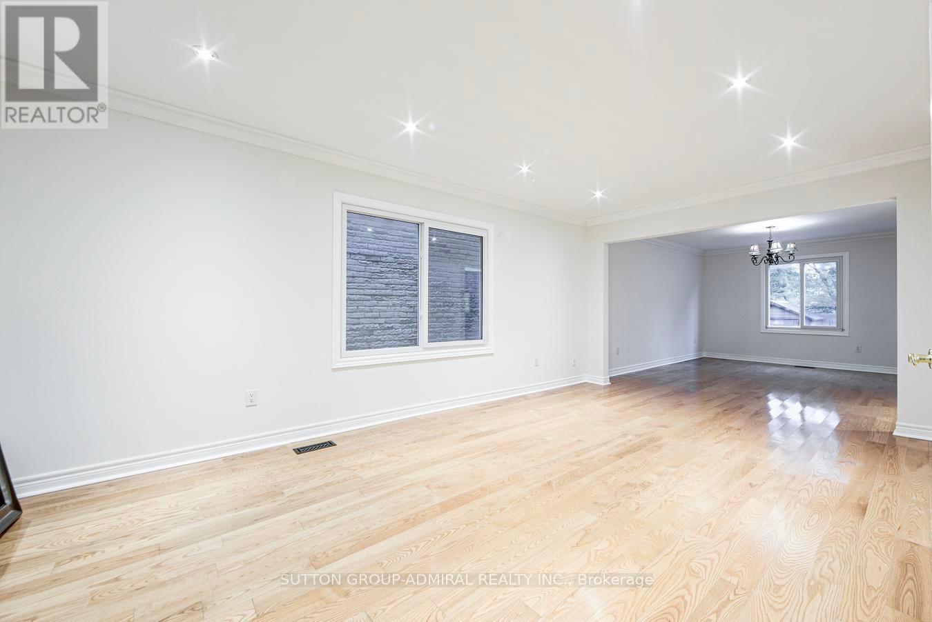 63 Croteau Crescent, Vaughan, ON - Indoor Photo Showing Other Room