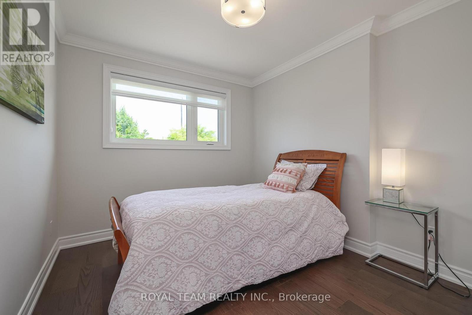 6 Crioline Road, Toronto, ON - Indoor Photo Showing Bedroom