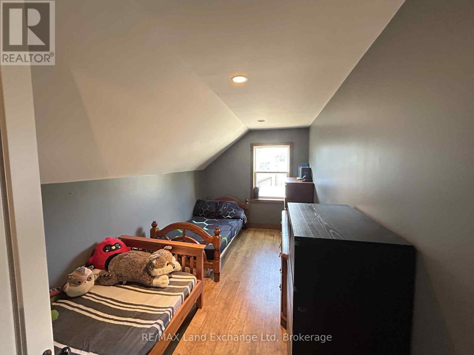 202 Union Street, North Huron (Blyth), ON - Indoor Photo Showing Other Room