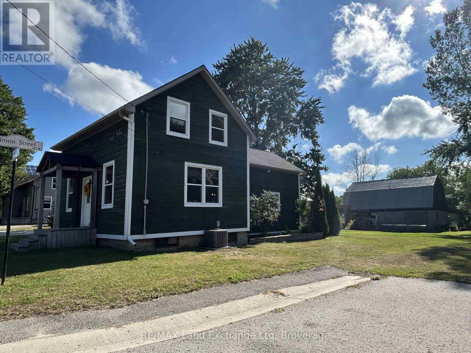 202 Union Street, North Huron (Blyth), ON - Outdoor