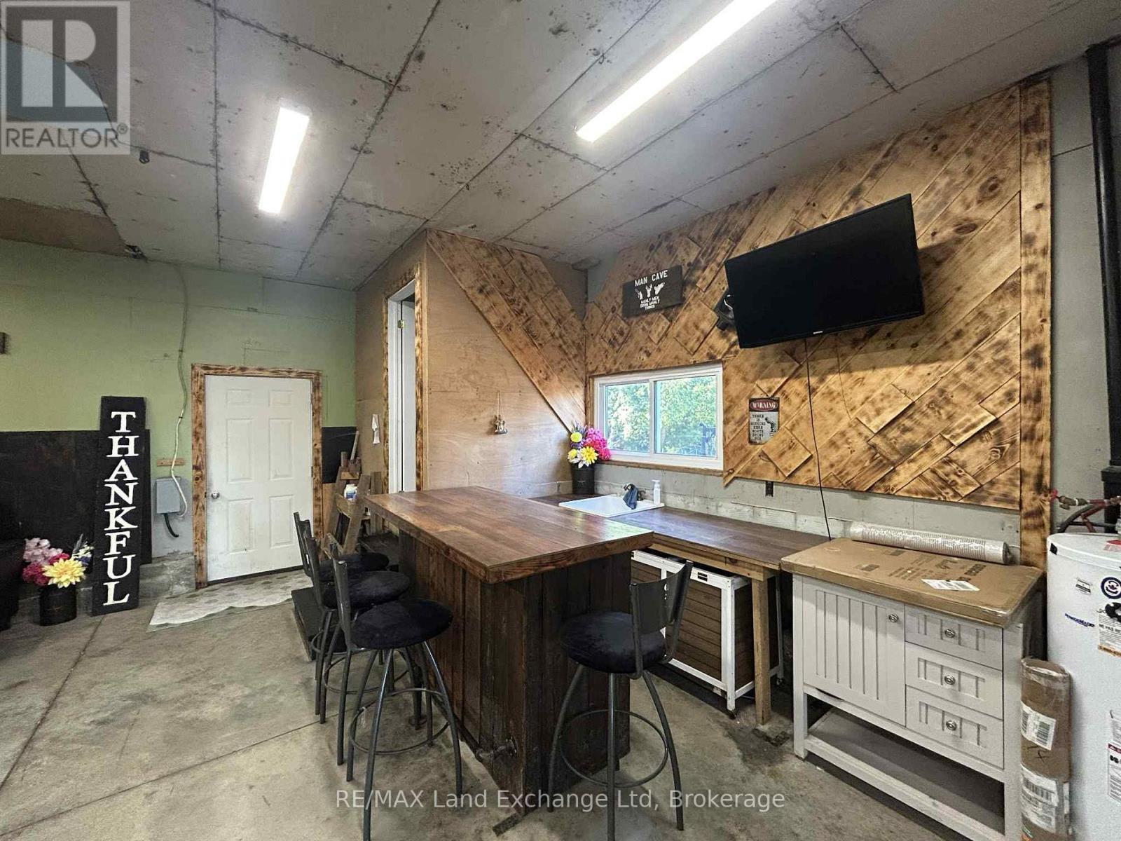 202 Union Street, North Huron (Blyth), ON - Indoor