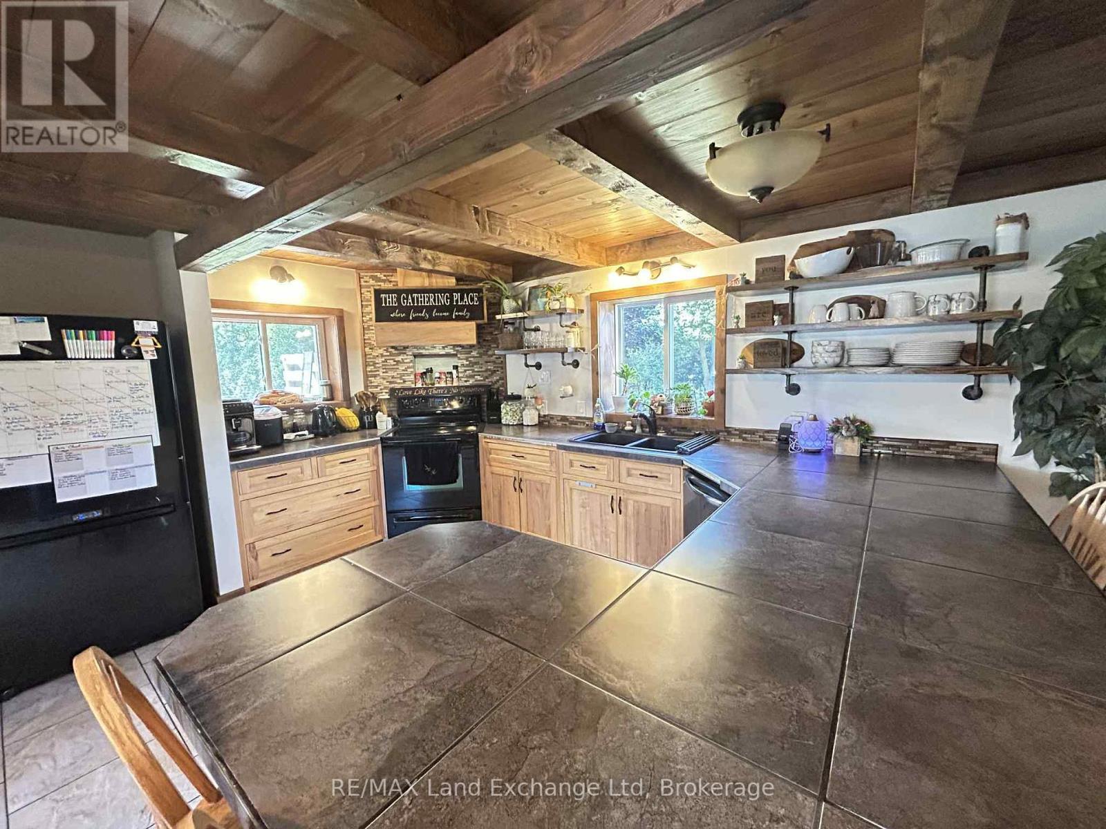 202 Union Street, North Huron (Blyth), ON - Indoor