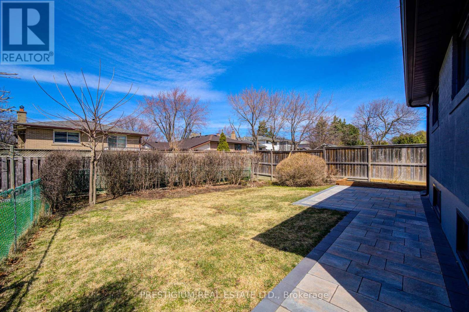 Lower Level - 6 Willis Drive, Brampton, ON - Outdoor
