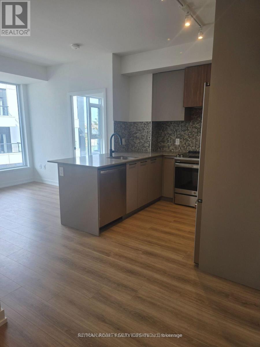 203 - 10 Lagerfeld Drive, Brampton, ON - Indoor Photo Showing Kitchen