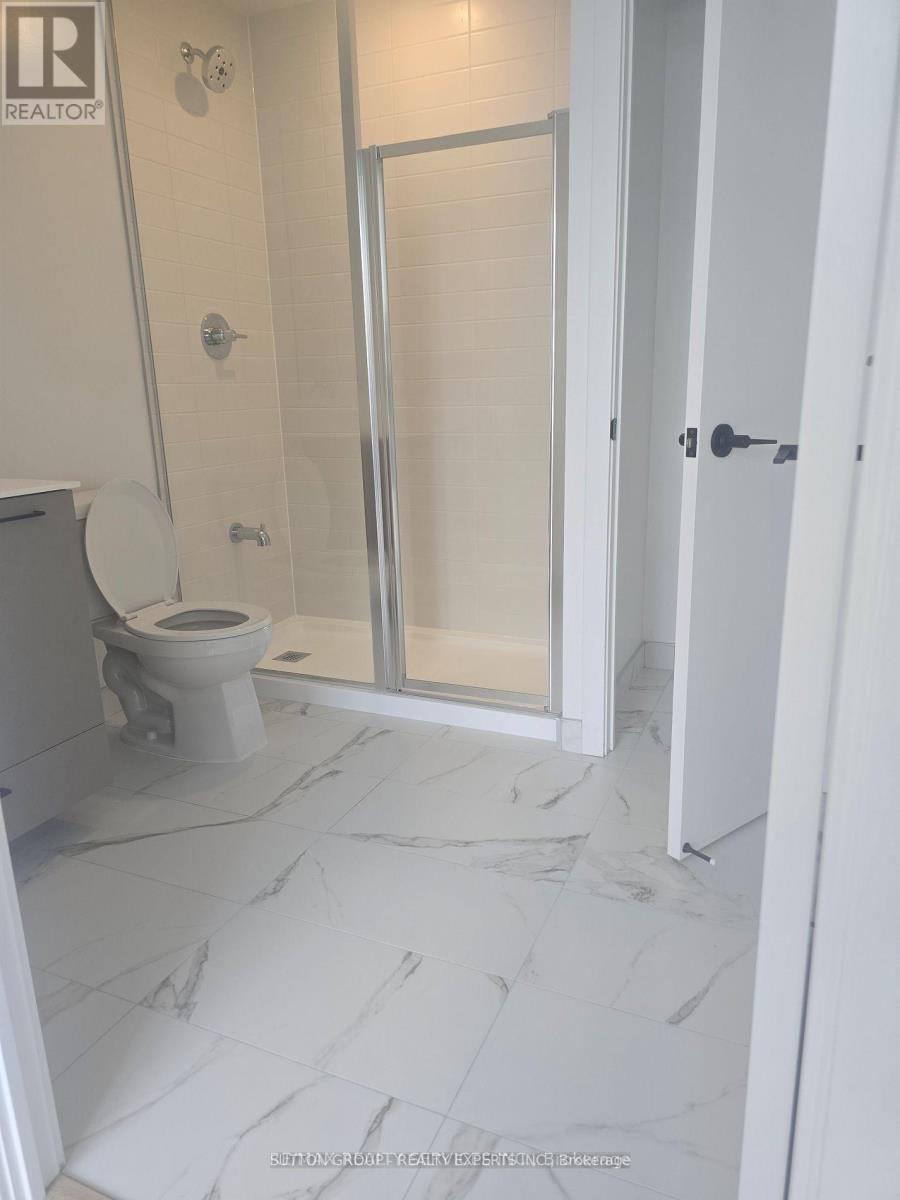 203 - 10 Lagerfeld Drive, Brampton, ON - Indoor Photo Showing Bathroom