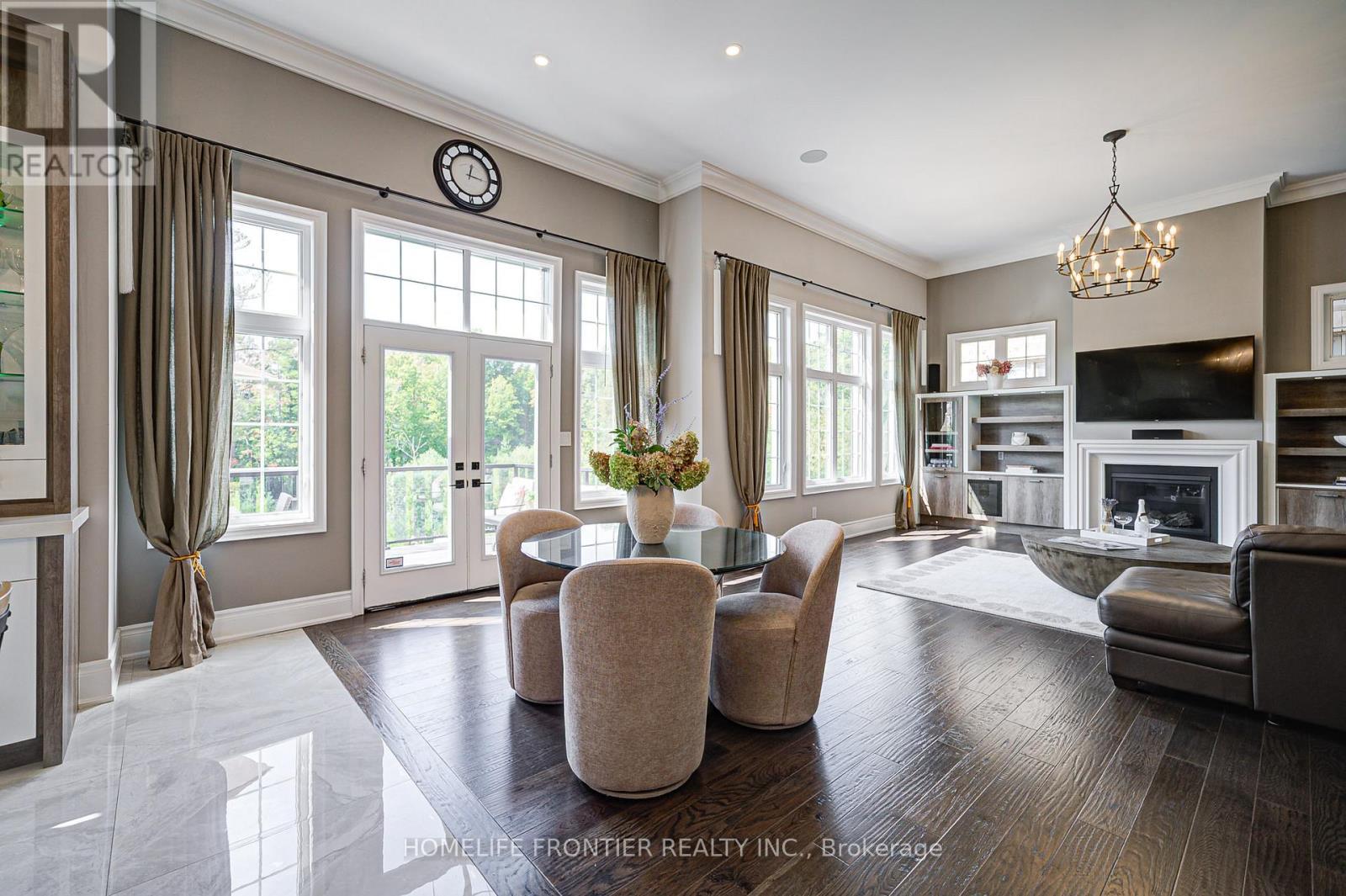 236 Farrell Road, Vaughan, ON - Indoor With Fireplace