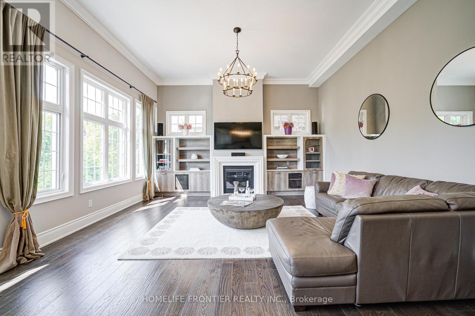 236 Farrell Road, Vaughan, ON - Indoor Photo Showing Living Room With Fireplace