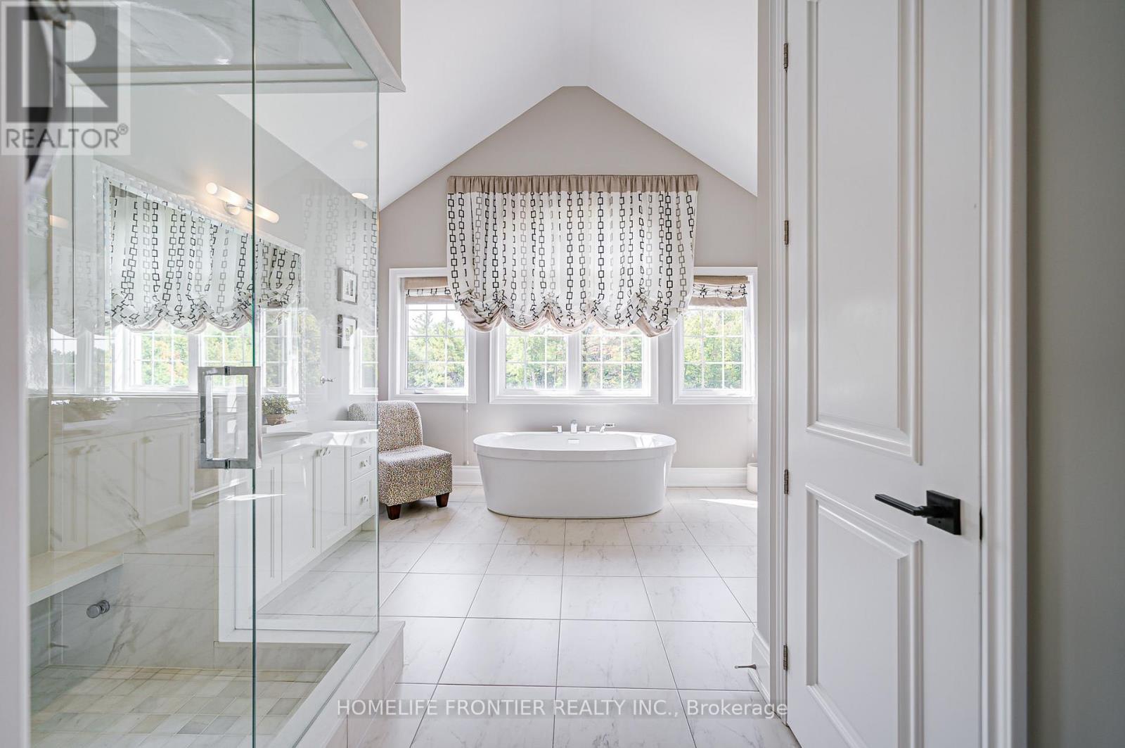 236 Farrell Road, Vaughan, ON - Indoor Photo Showing Bathroom