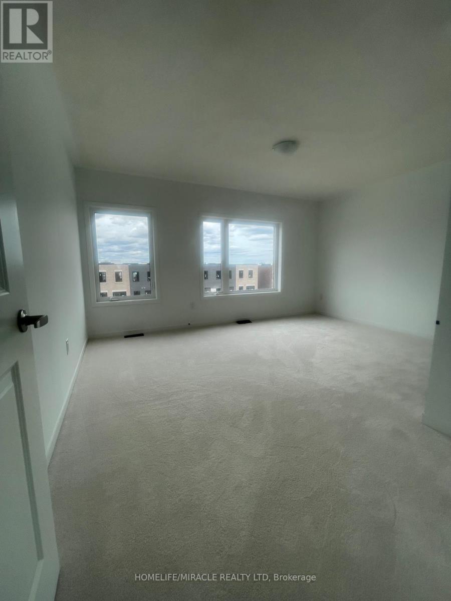 203 Monarch Avenue, Ajax, ON - Indoor Photo Showing Other Room