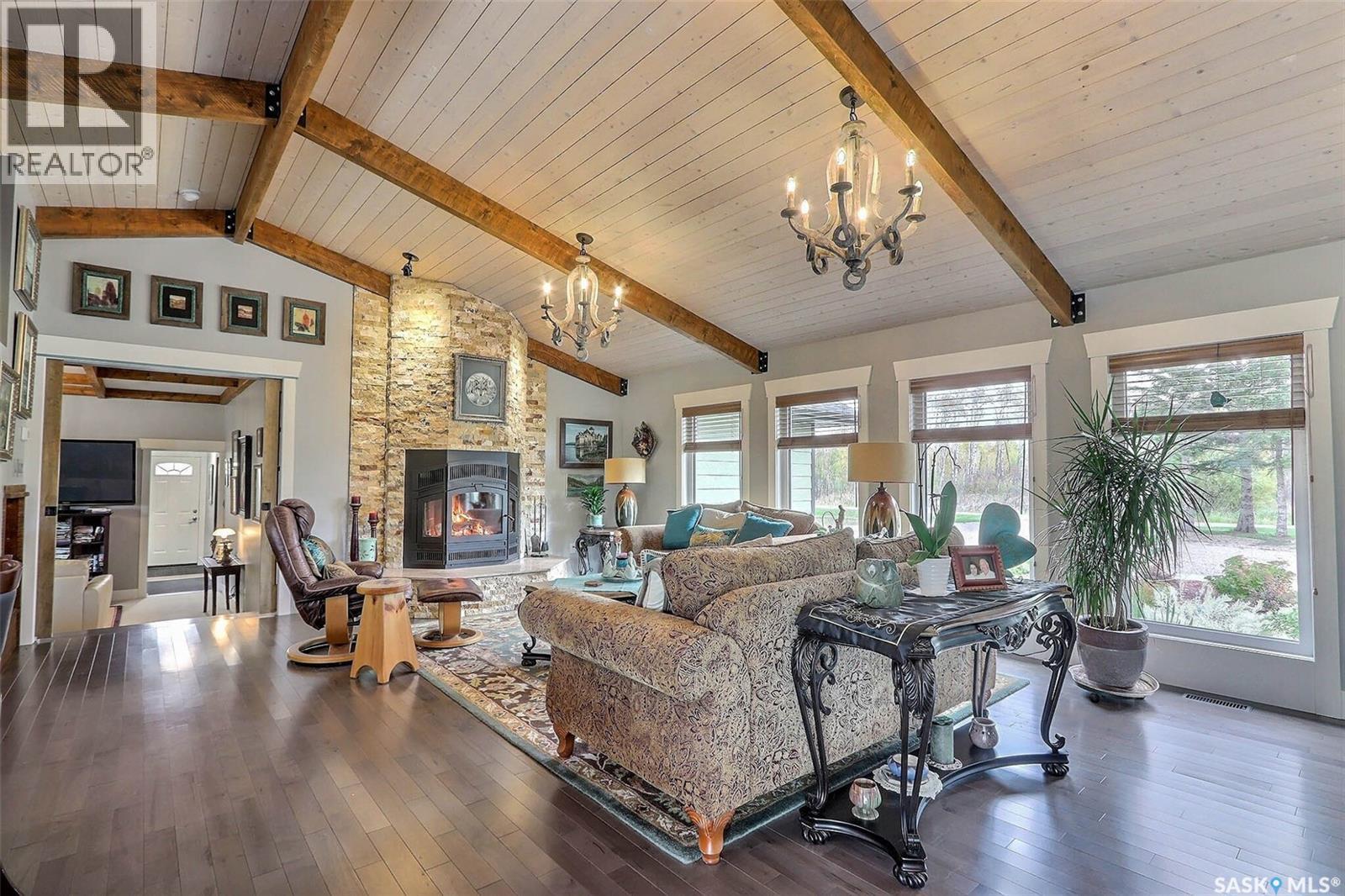 6111 Madden Place, Buckland Rm No. 491, SK - Indoor Photo Showing Living Room With Fireplace