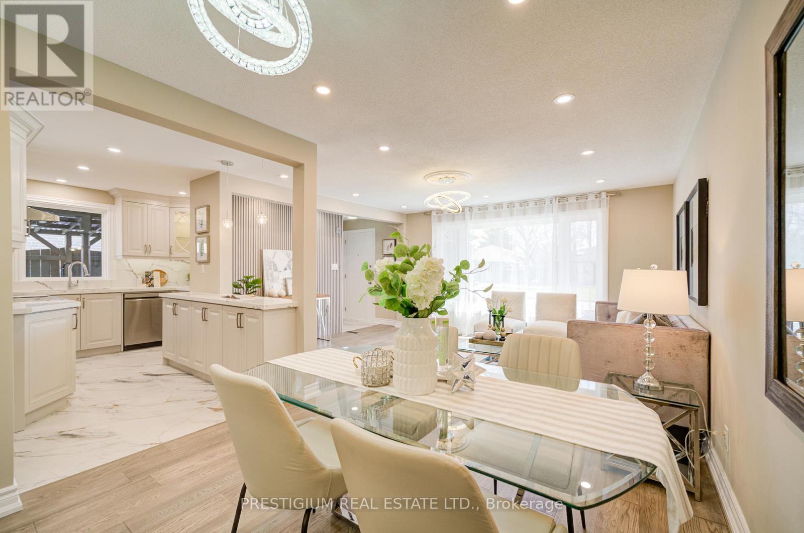 Upper Level - 6 Willis Drive, Brampton, ON - Indoor Photo Showing Dining Room