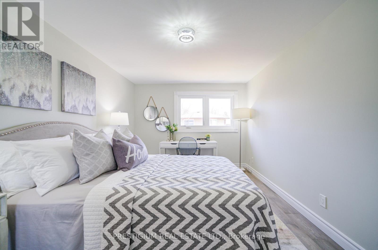 Upper Level - 6 Willis Drive, Brampton, ON - Indoor Photo Showing Bedroom