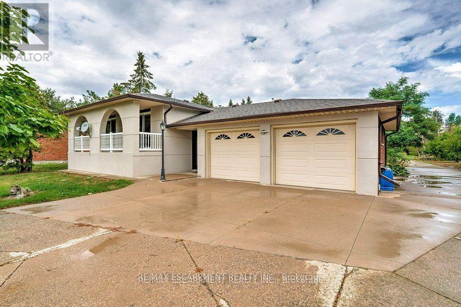 595 Green Mountain Road E, Hamilton, ON - Outdoor