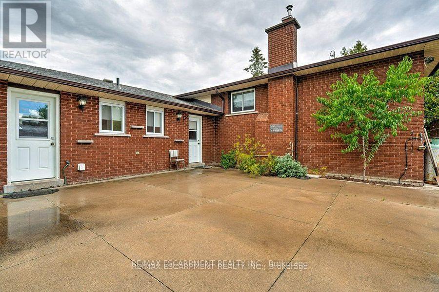 595 Green Mountain Road E, Hamilton, ON - Outdoor