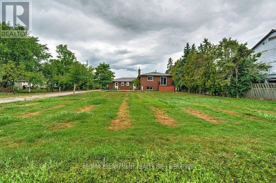 595 Green Mountain Road E, Hamilton, ON - Outdoor