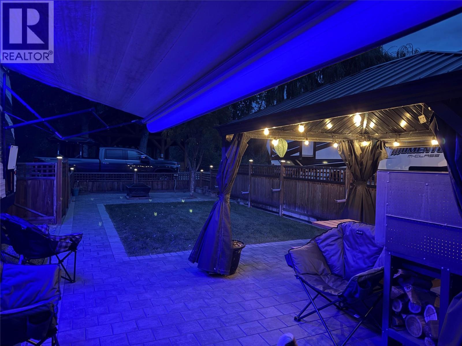 55 Cottonwood Drive N, Lee Creek, BC