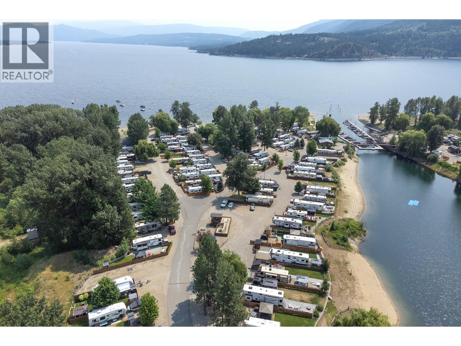 55 Cottonwood Drive N, Lee Creek, BC