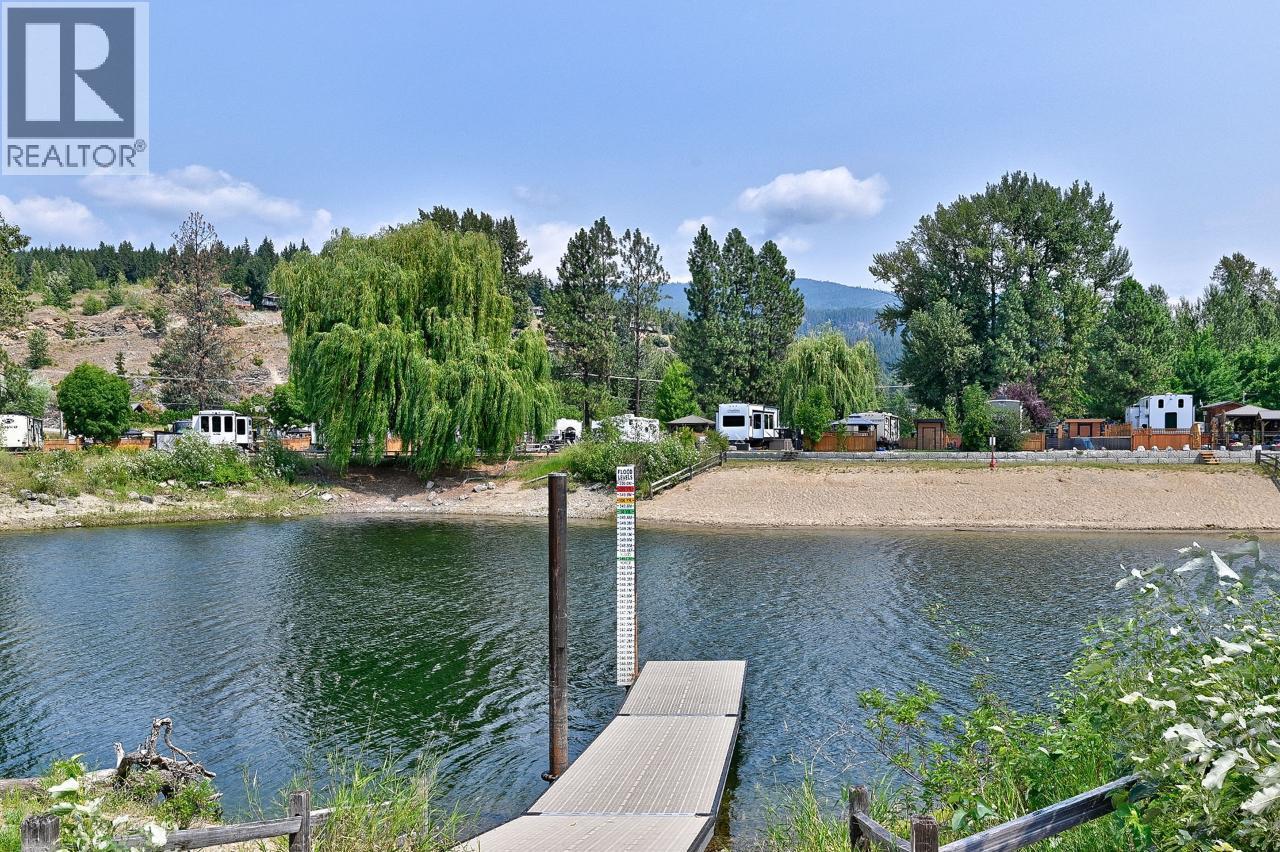 55 Cottonwood Drive N, Lee Creek, BC