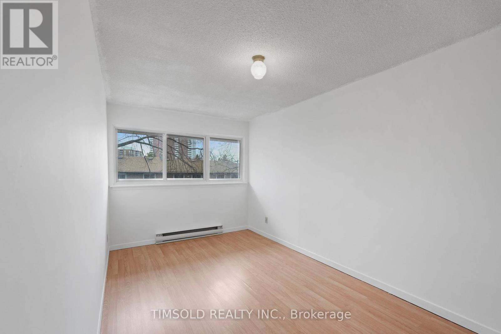 3 - 170 Wickson Trail, Toronto, ON - Indoor Photo Showing Other Room