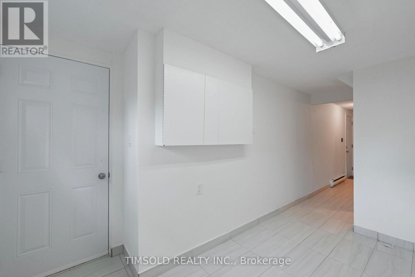 3 - 170 Wickson Trail, Toronto, ON - Indoor Photo Showing Other Room