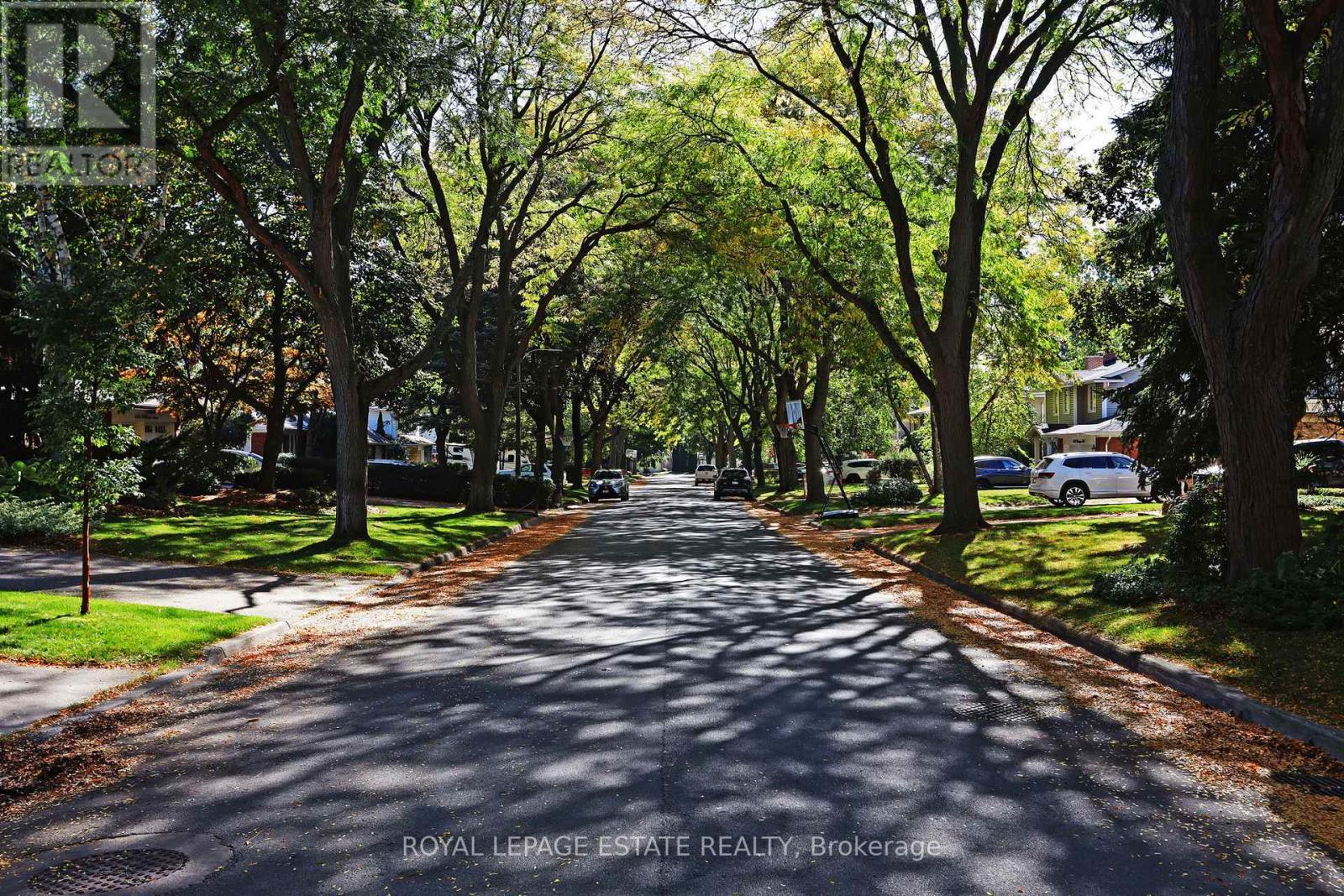 4231 Dunvegan Road, Burlington, ON - Outdoor With View