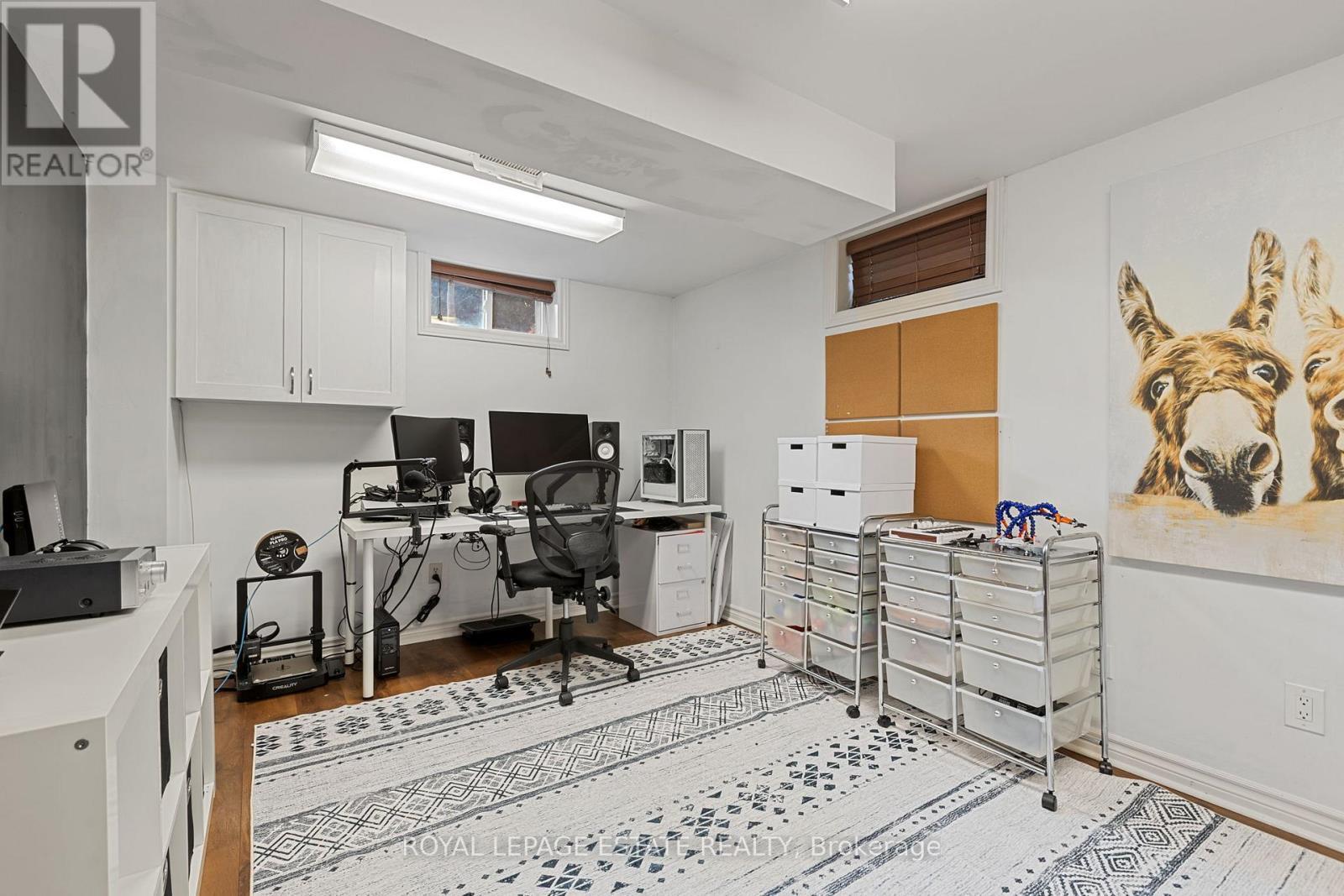 4231 Dunvegan Road, Burlington, ON - Indoor