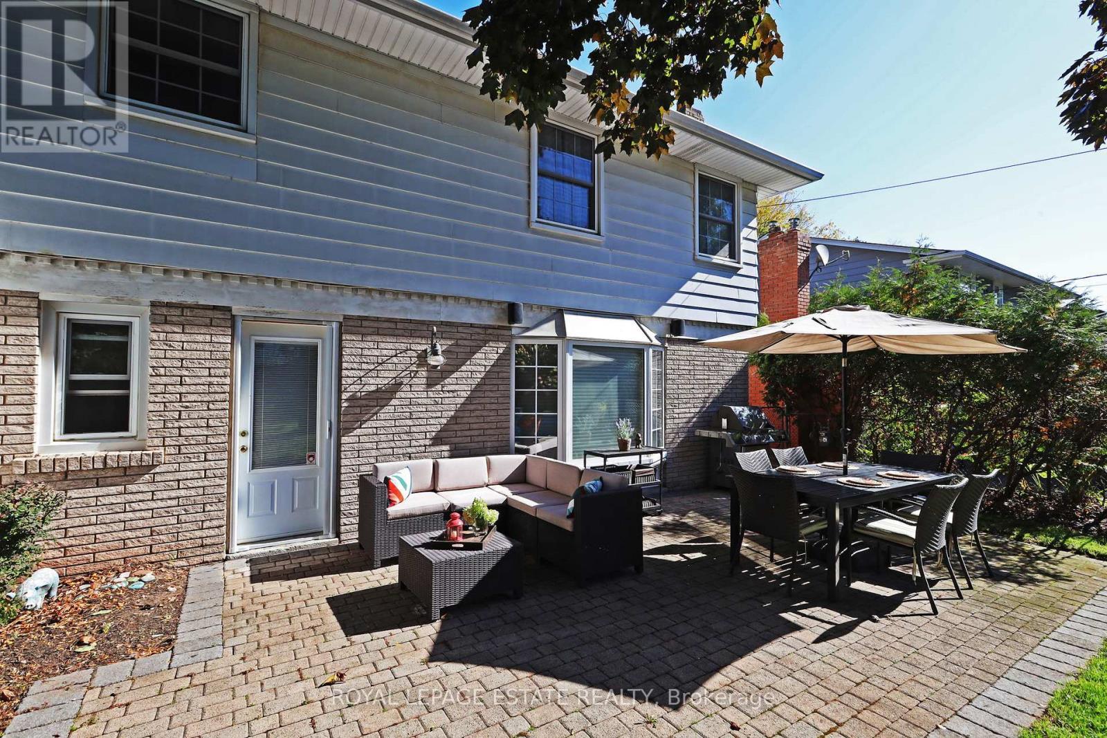 4231 Dunvegan Road, Burlington, ON - Outdoor With Exterior