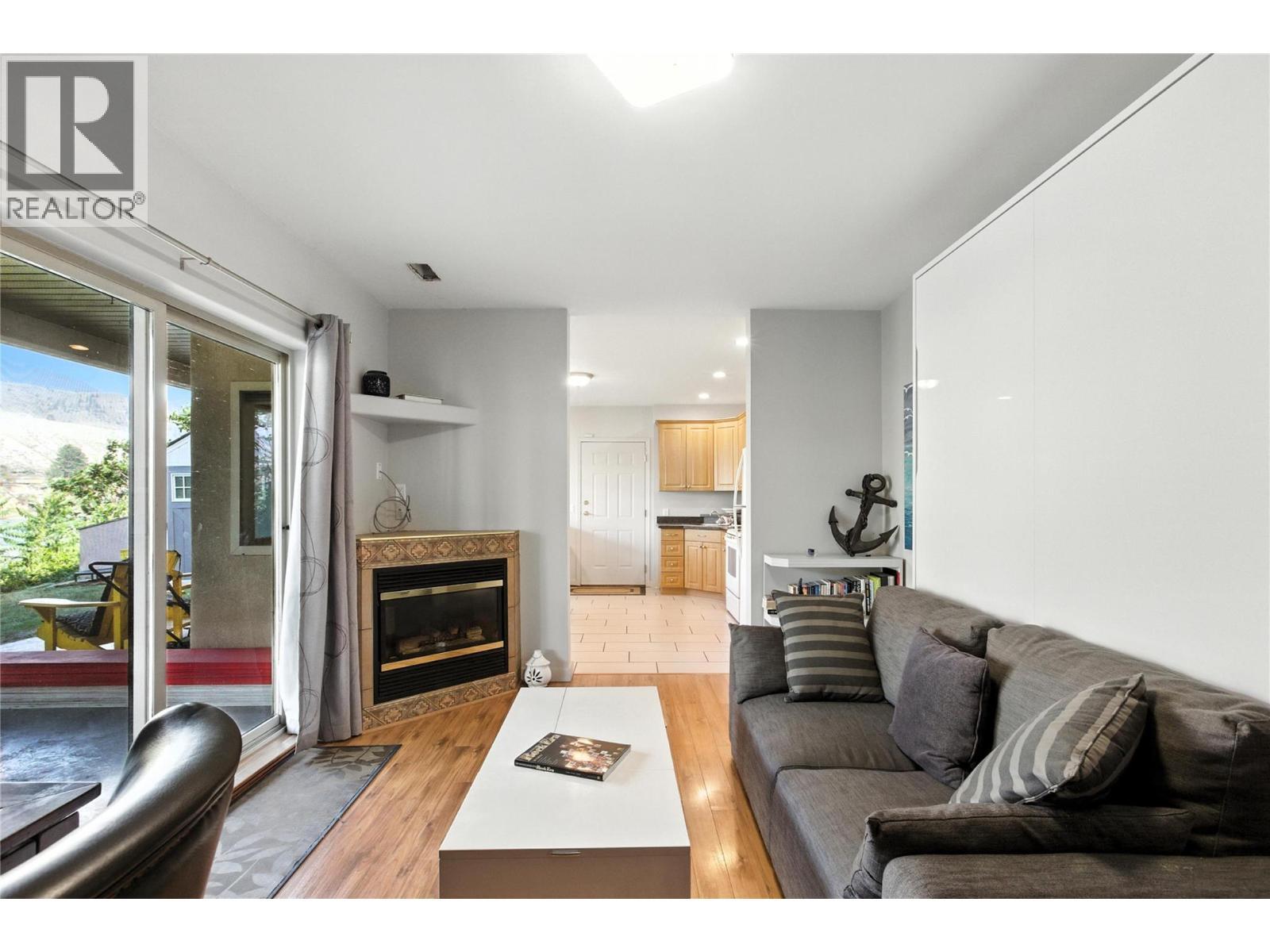 4990 Kipp Road, Kamloops, BC - Indoor Photo Showing Living Room With Fireplace